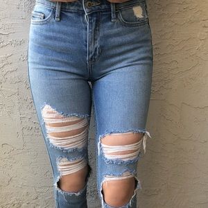 new Hollister ripped jeans